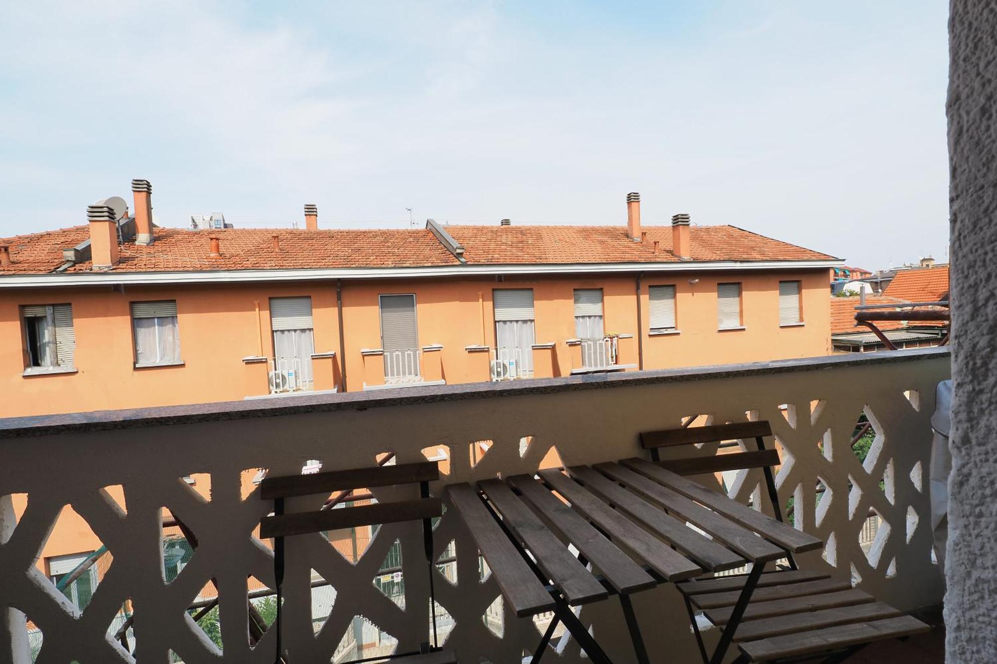 Ferienwohnung Primopiano - Astesani Mailand Exterior foto